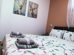 Hotels in Merhav Am